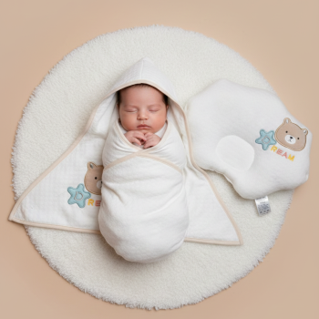 Hooded Towel with Pillow Set - White