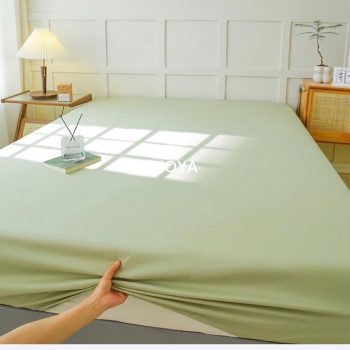 King Size Waterproof Fitted Bed Cover