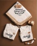 Customised Baby Gift Set – Custom Name Embroidery